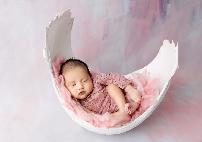 mackay-newborn-photographer-baby-girl-bellycast
